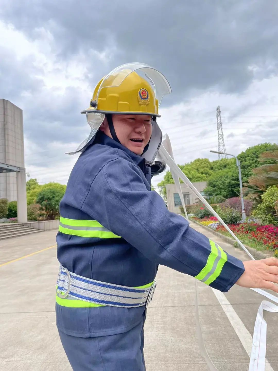 消防演習(xí)進(jìn)金鷹，筑牢平安“防火墻”